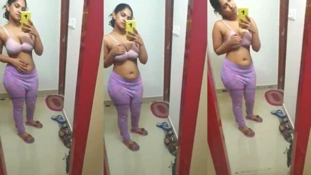 Desi Bhabhi MMS Squeezing Her Huge Tits and Teasing